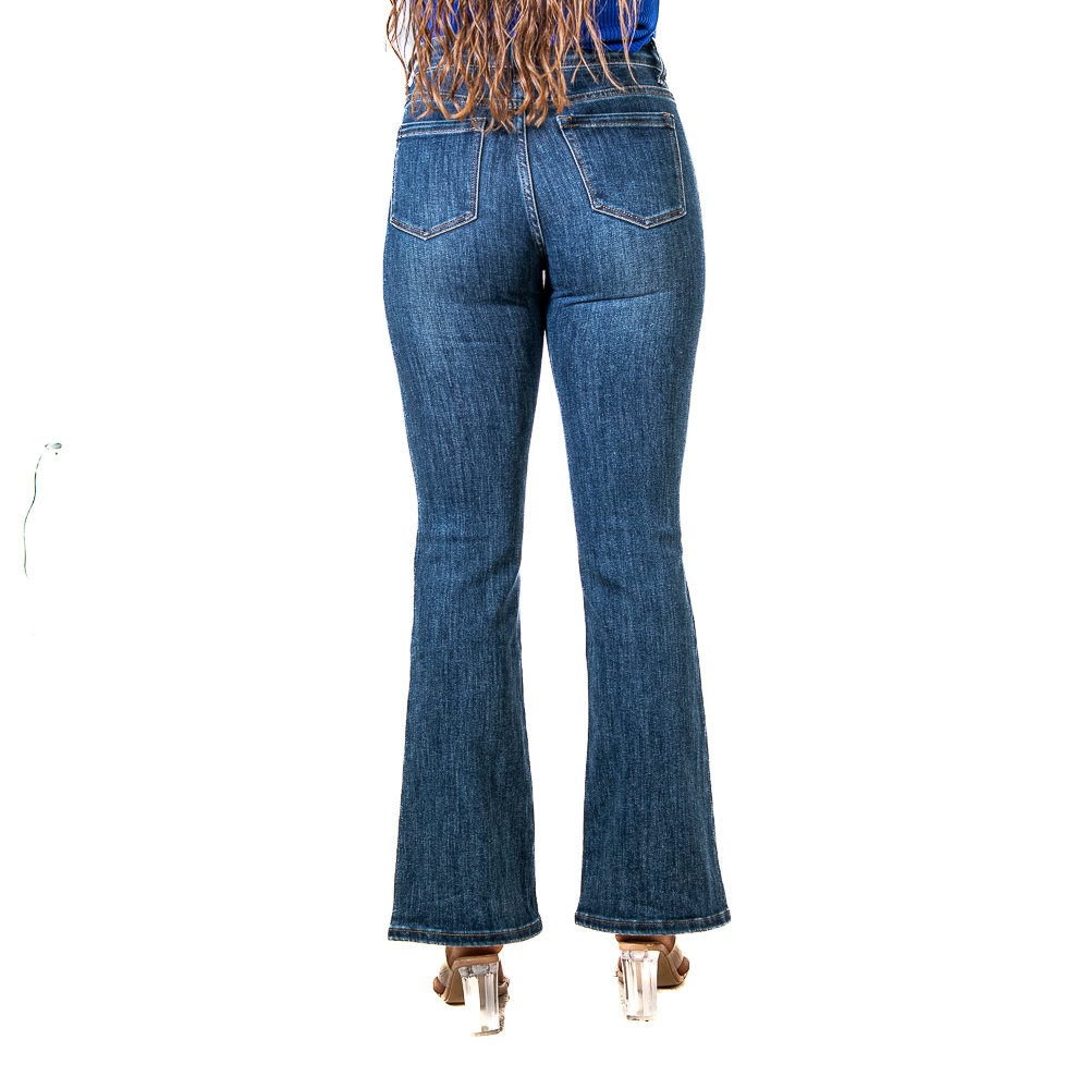 Marina Jean - Image 4